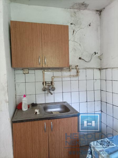 Seosko domaćinstvo u selu Rujište 8