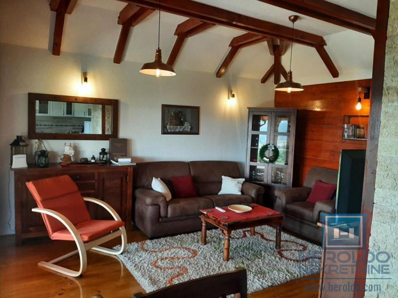 Seosko gazdinstvo, Kragujevac, Velike Pčelice 27