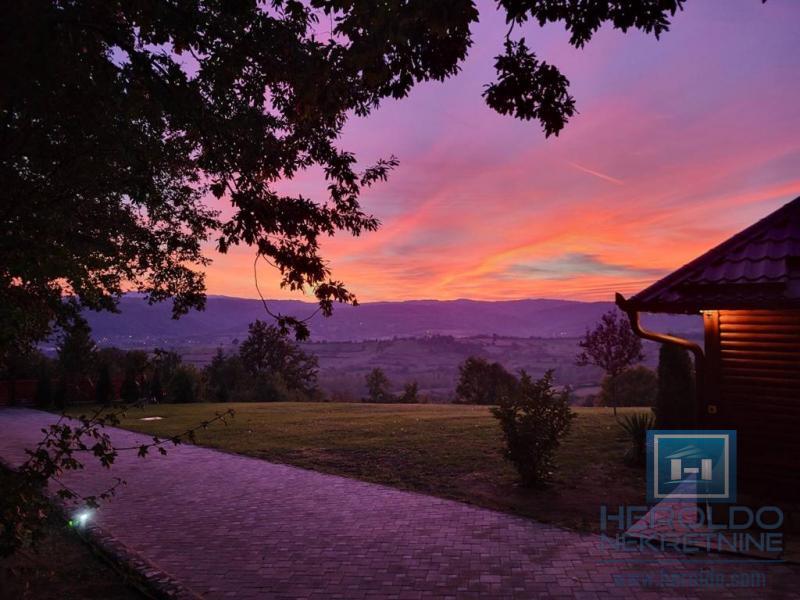 Seosko gazdinstvo, Kragujevac, Velike Pčelice 21