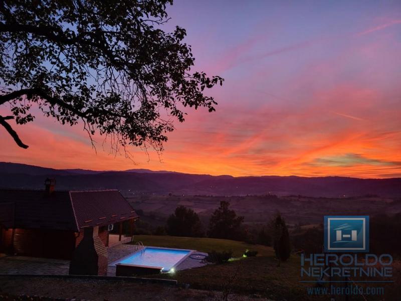 Seosko gazdinstvo, Kragujevac, Velike Pčelice 23