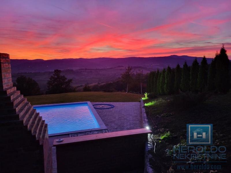 Seosko gazdinstvo, Kragujevac, Velike Pčelice 24