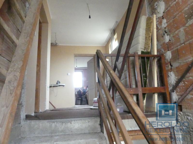 spratna kuća na Štipljanskom putu 15