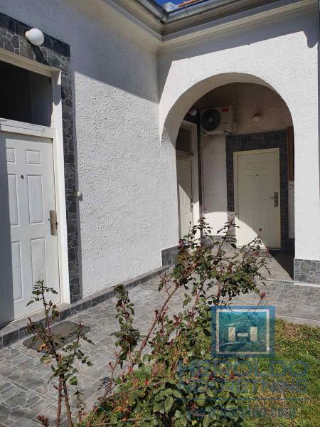 Stambena zgrada - 3 garsonjere 1