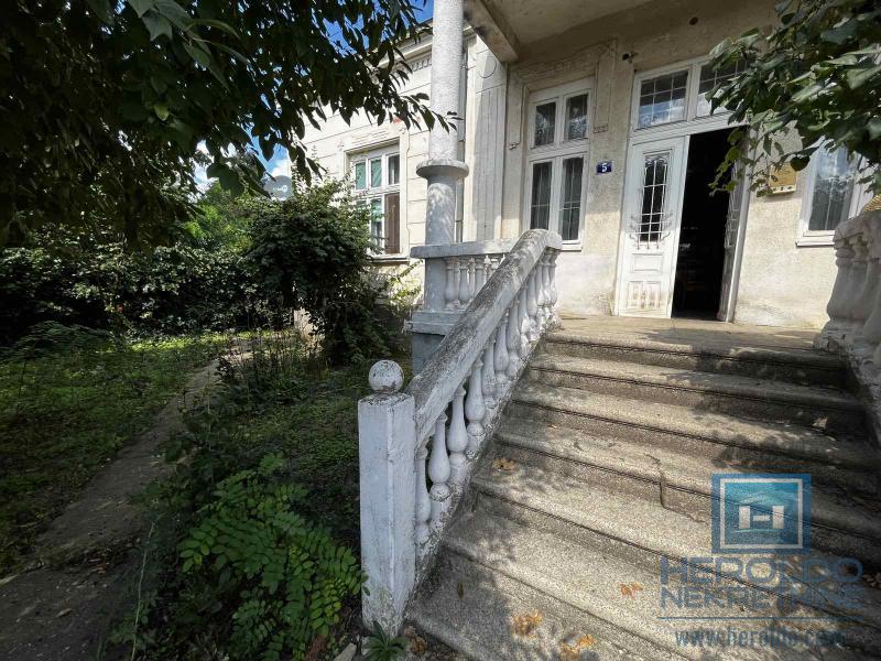 Stara aristokratska kuća 5