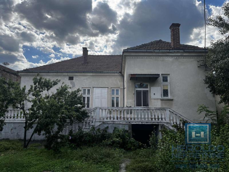 Stara aristokratska kuća 20