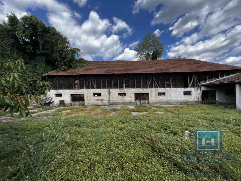 Stara aristokratska kuća 26