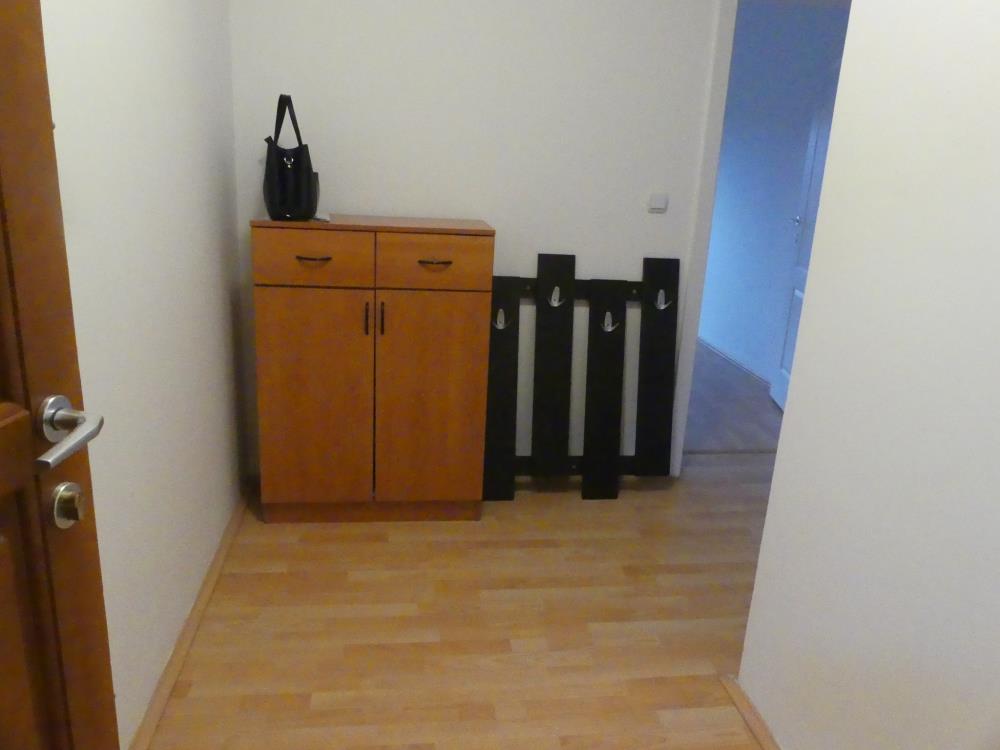 Trosoban stan na prodaju 2