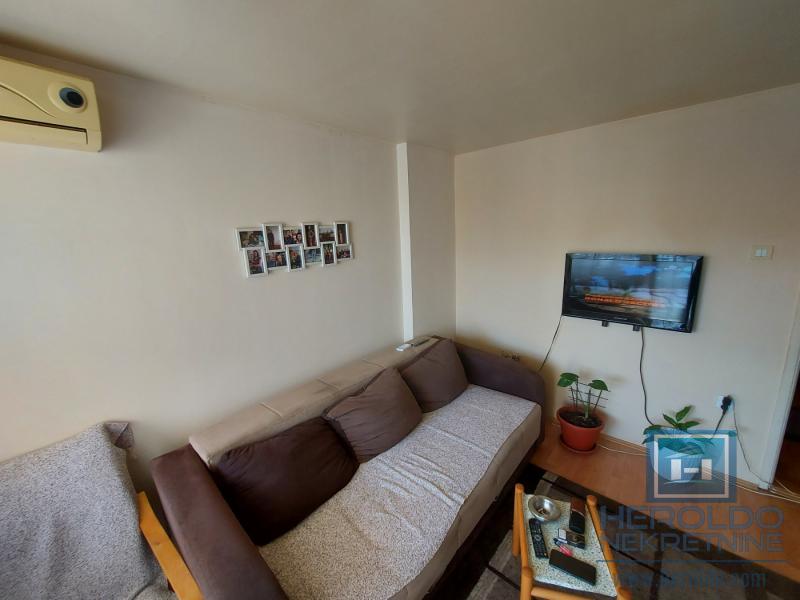 Trosoban stan na Sarinoj Međi, Jagodina 3