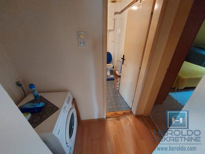 Trosoban stan na Sarinoj Međi, Jagodina 20