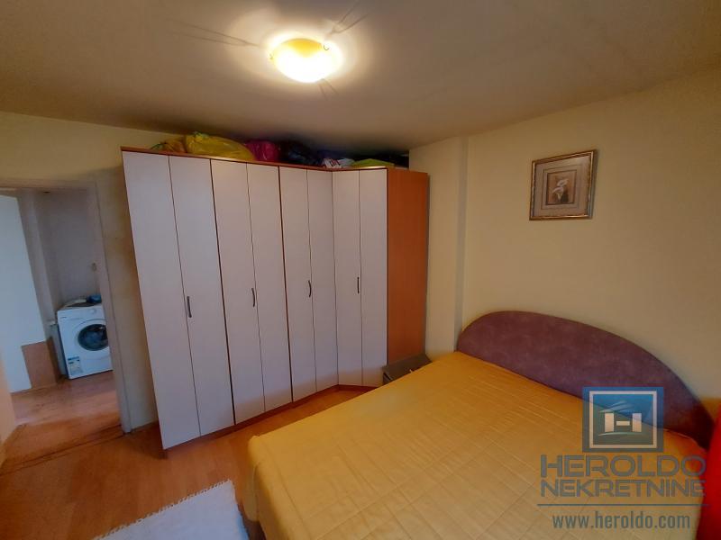 Trosoban stan na Sarinoj Međi, Jagodina 7