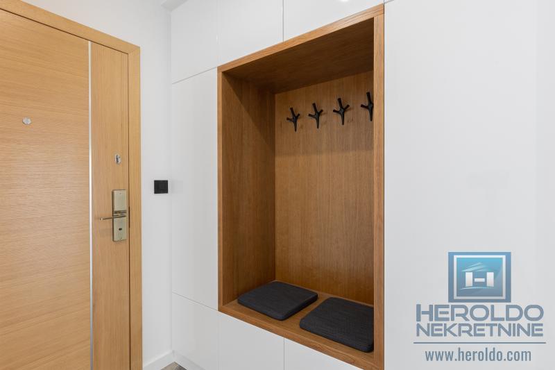 Unique luxury penthouse, Jagodina 4