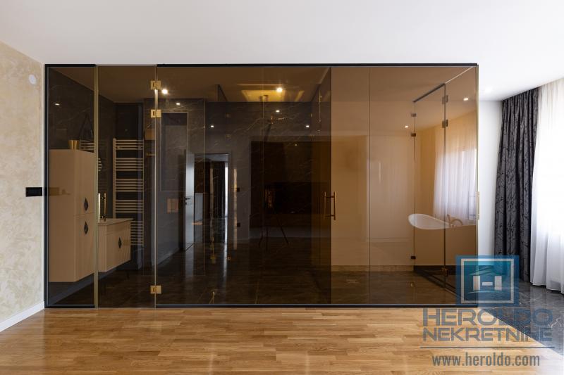 Unique luxury penthouse, Jagodina 18