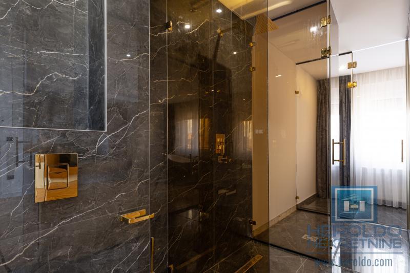 Unique luxury penthouse, Jagodina 20