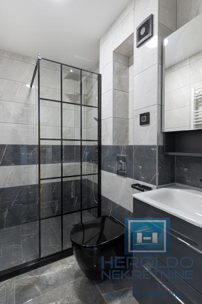 Unique luxury penthouse, Jagodina 23