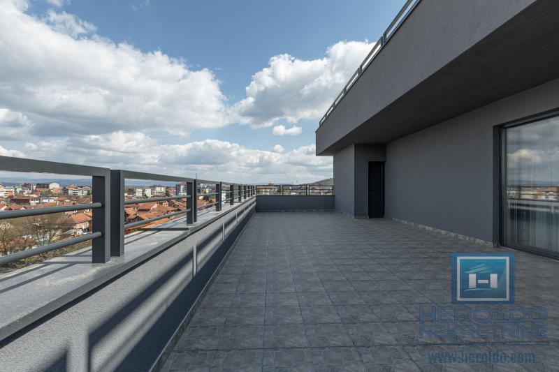 Unique luxury penthouse, Jagodina 14