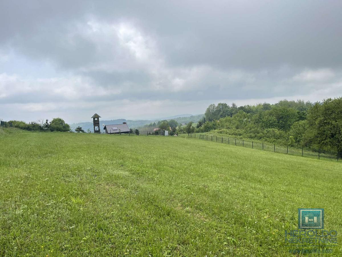 Vikendica na planini Crni Vrh 7