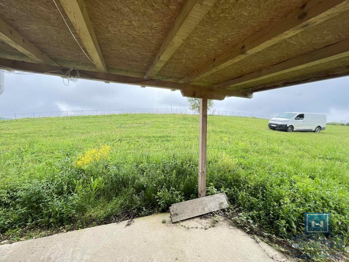 Vikendica na planini Crni Vrh 5