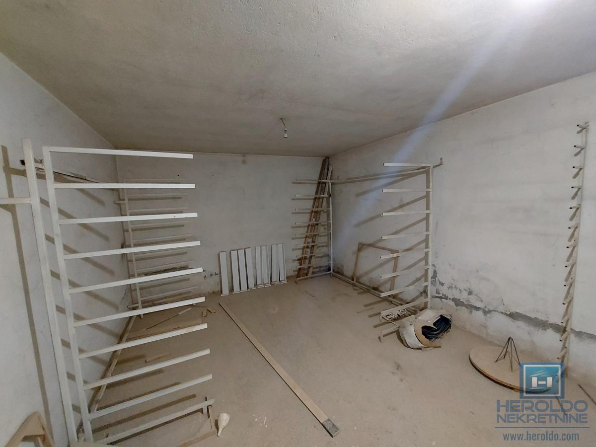 Višenamenska hala na prodaju u Siokovcu 6