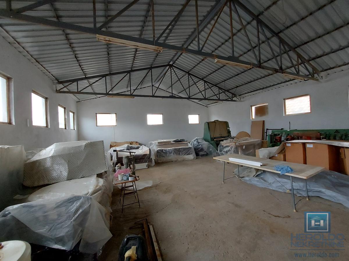 Višenamenska hala na prodaju u Siokovcu 13