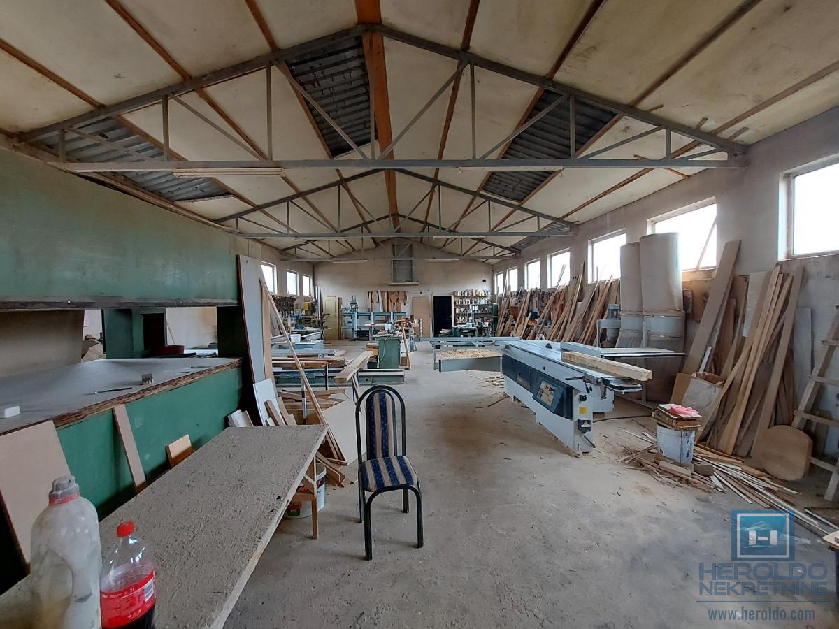 Višenamenska hala na prodaju u Siokovcu 9