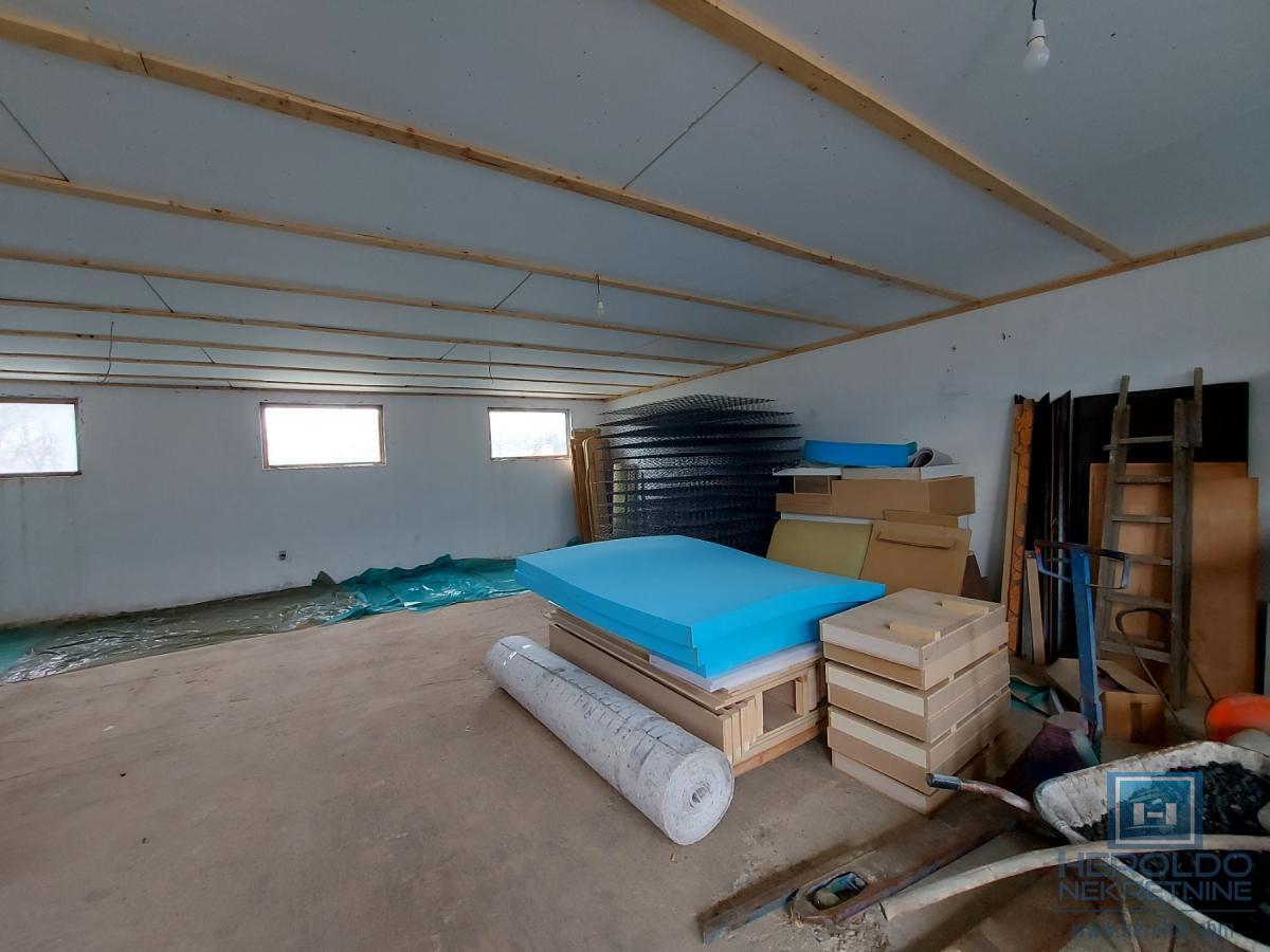 Višenamenska hala na prodaju u Siokovcu 16