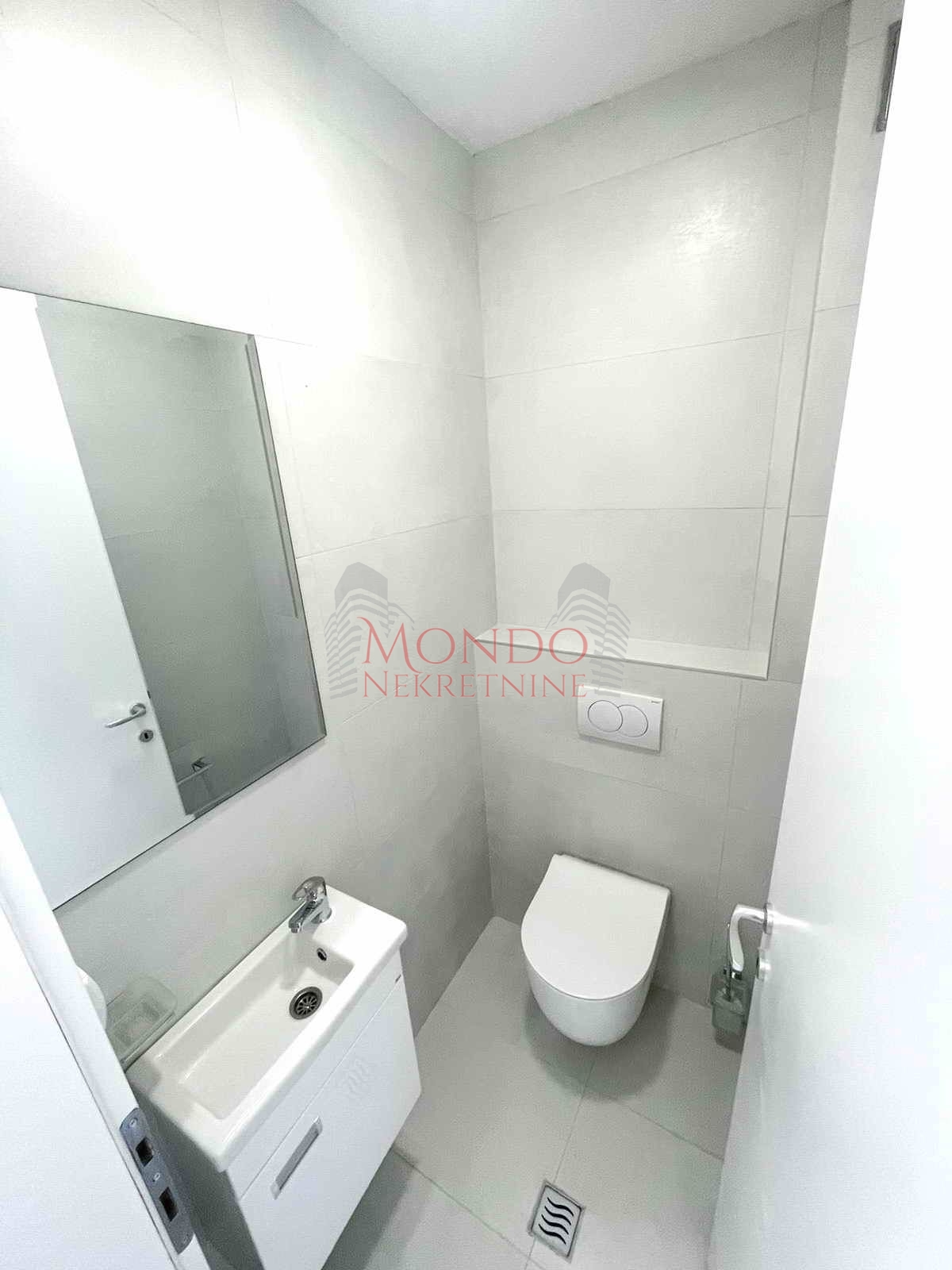  Lokal u samom centru, parking, cg, Niš 7