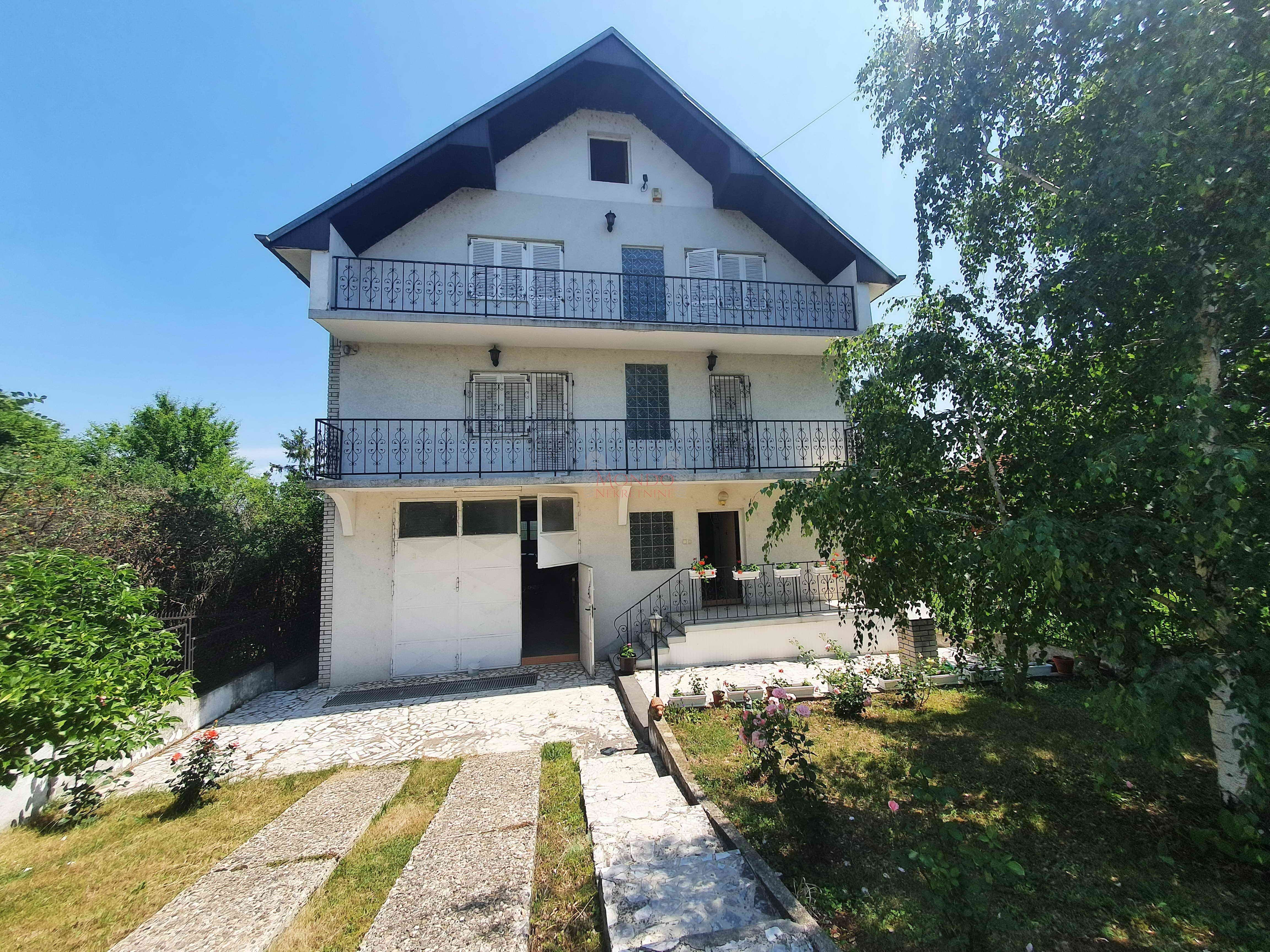 Prodaja kuće u okolini Niša, 450m2, plac 10 ari  4