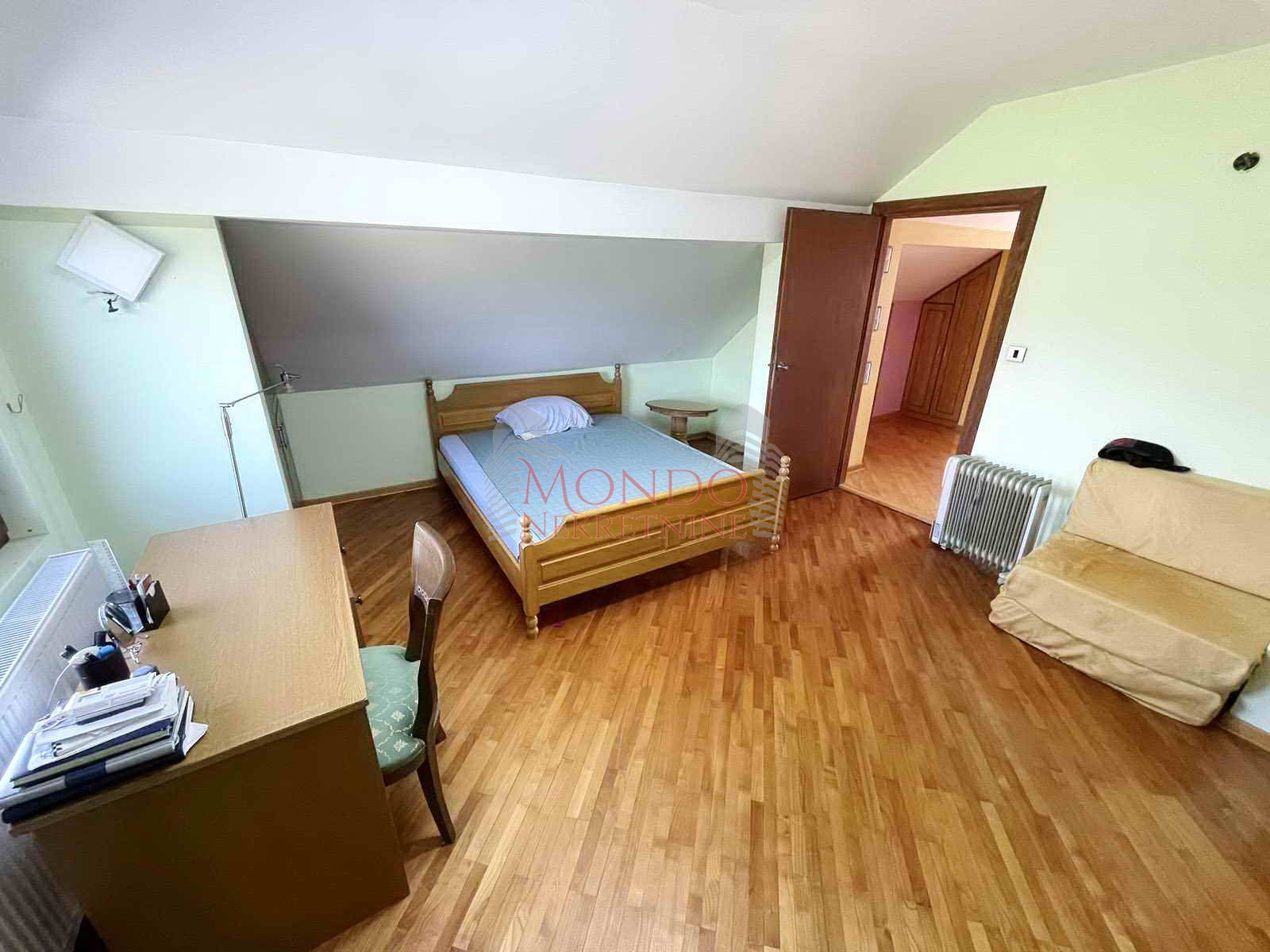 Porodična nova kuća, eg, Niš 18