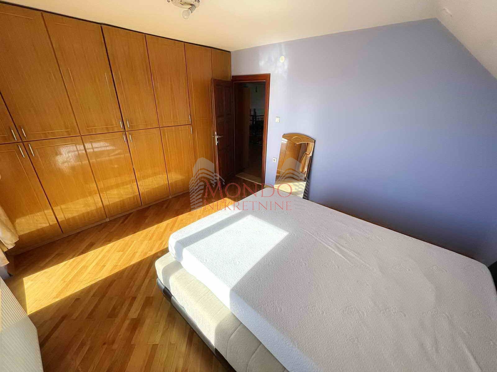 Porodična nova kuća, eg, Niš 16