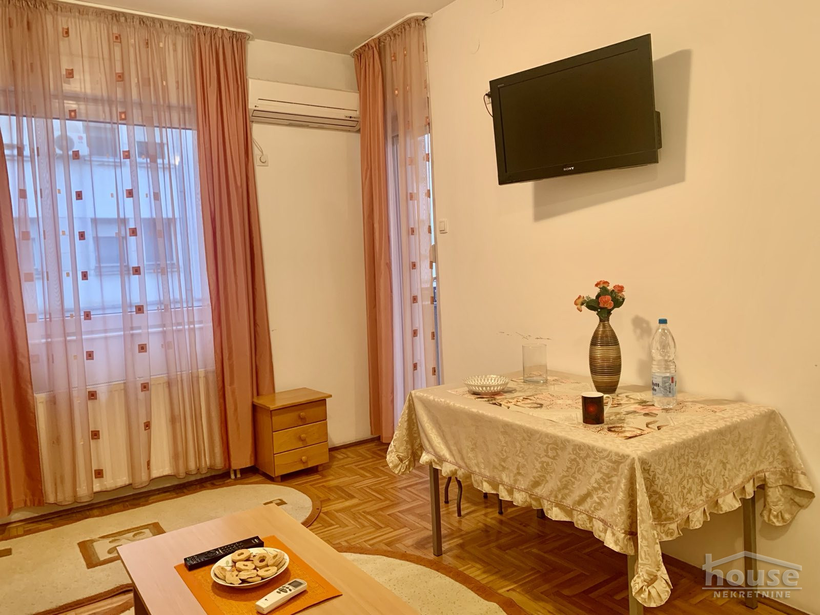 Stanovi,NOVI SAD,SAJAM 32m2,450€ , ID: 9116183 2