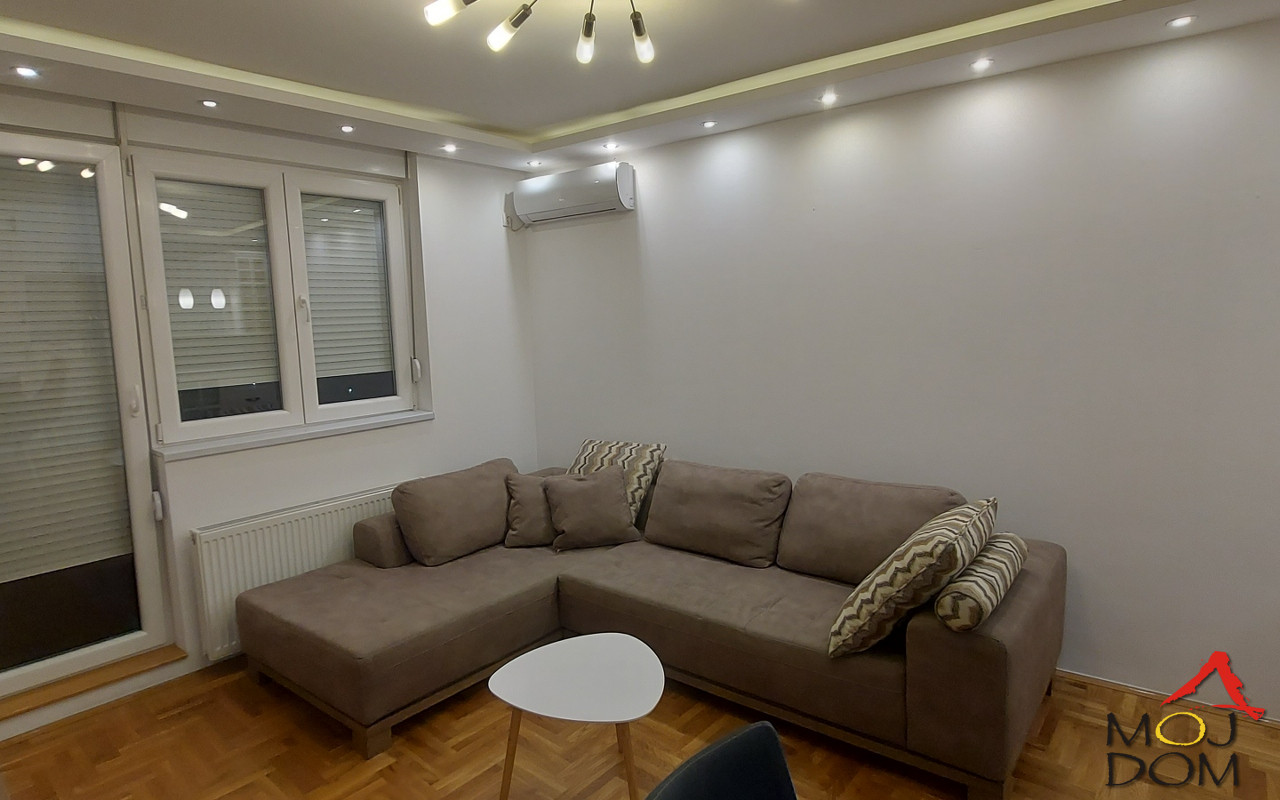 Stan,PETROVARADIN,PETROVARADIN,kv: 57, € 130000, ID: 1026993 1