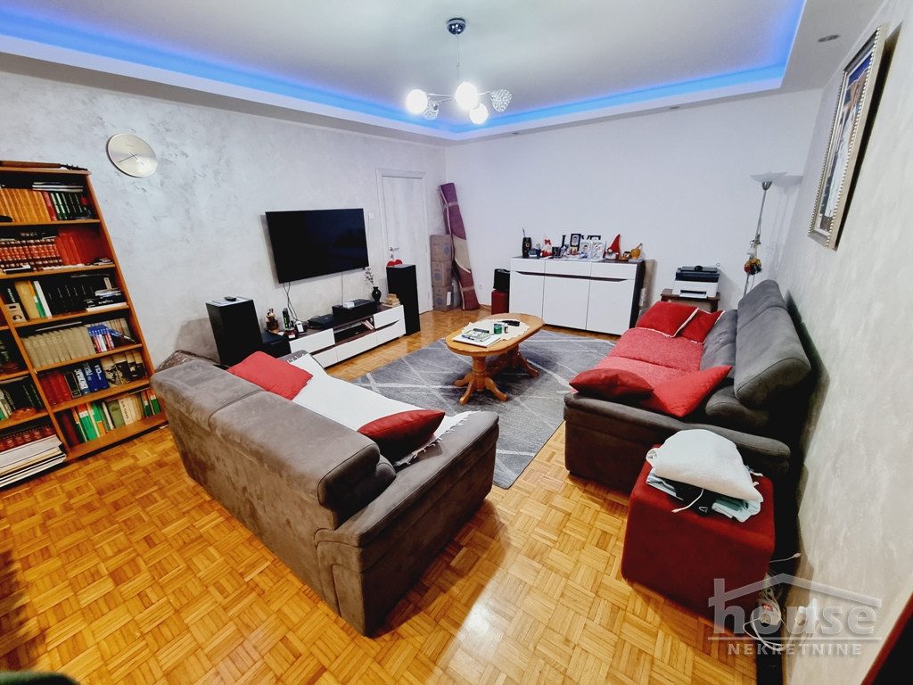 Stan,NOVI SAD,BULEVAR 95m2,236900€ , ID: 1060061 3