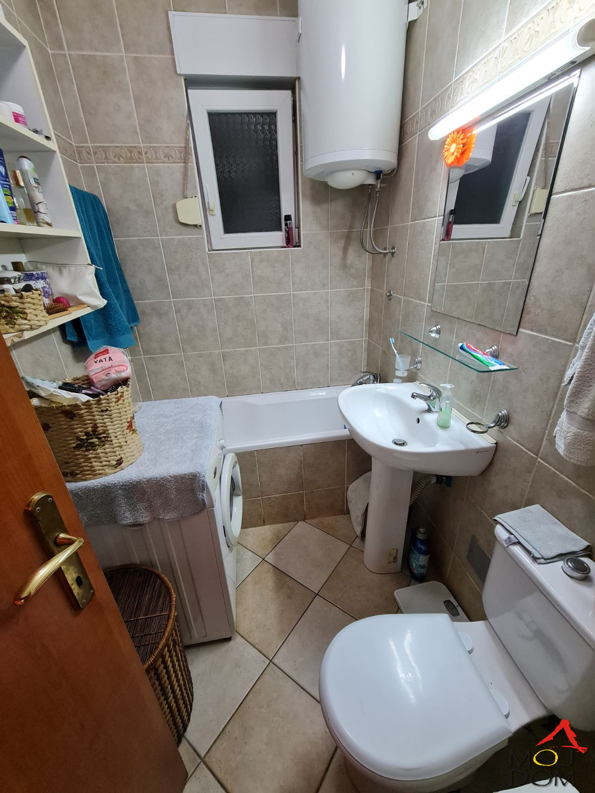 Stan,NOVI SAD,GRBAVICA,kv: 85, € 268800, ID: 1002024 11