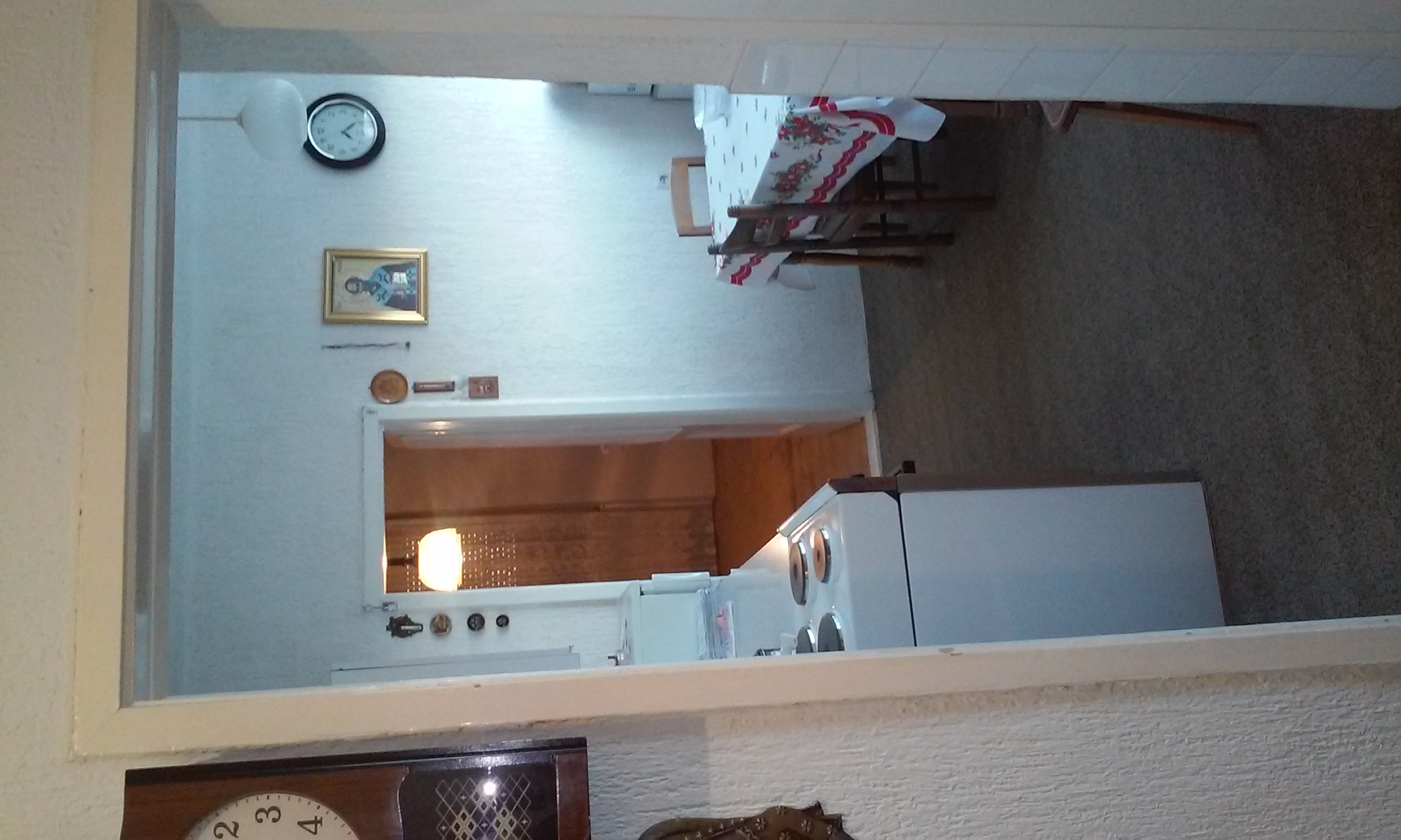 Beočin  centar  stan 70kvm  60 000e  Vojka Jevtić 064 122 72 71 6