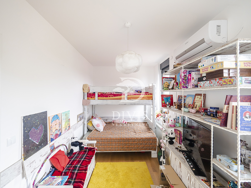 Luks trosoban dupleks sa garažom  Pregrevica  99m2 5