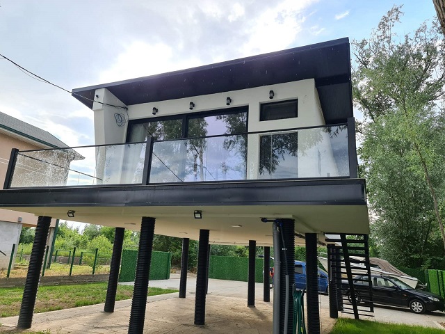 Sojenica i splav na prodaju 1