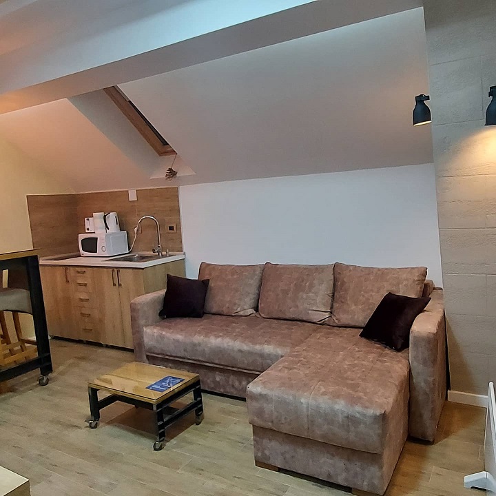 Prodajem 2 apartmana na Kopaoniku 2