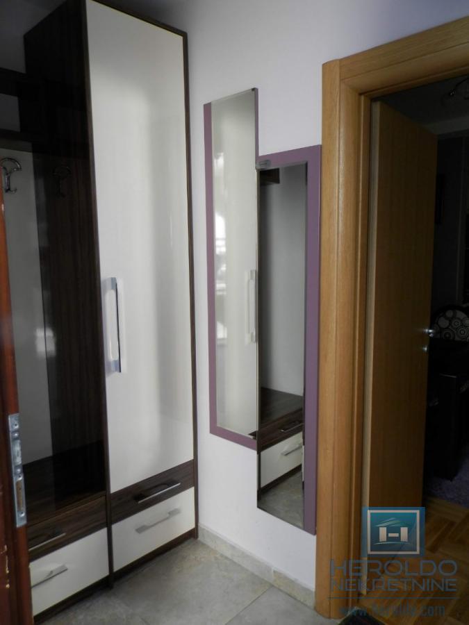 Prodaja apartmana na Zlatiboru 6