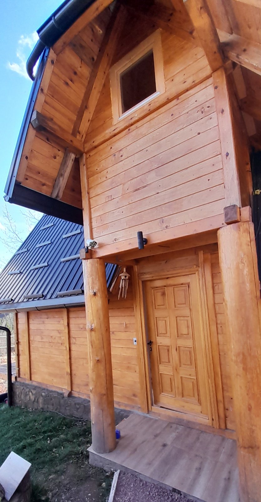 Prodajem kucu na jezeru Zaovine Tara 3