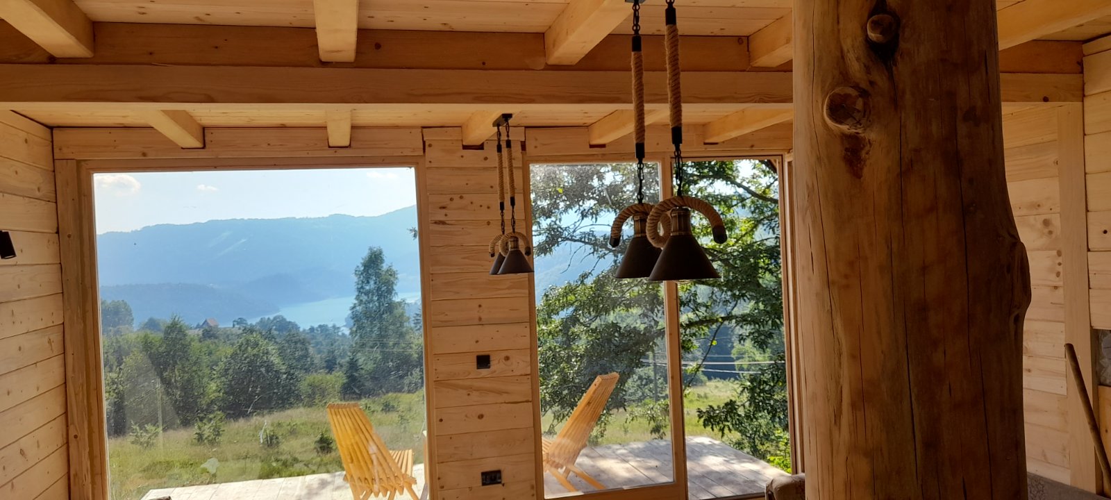 Prodajem kucu na jezeru Zaovine Tara 5