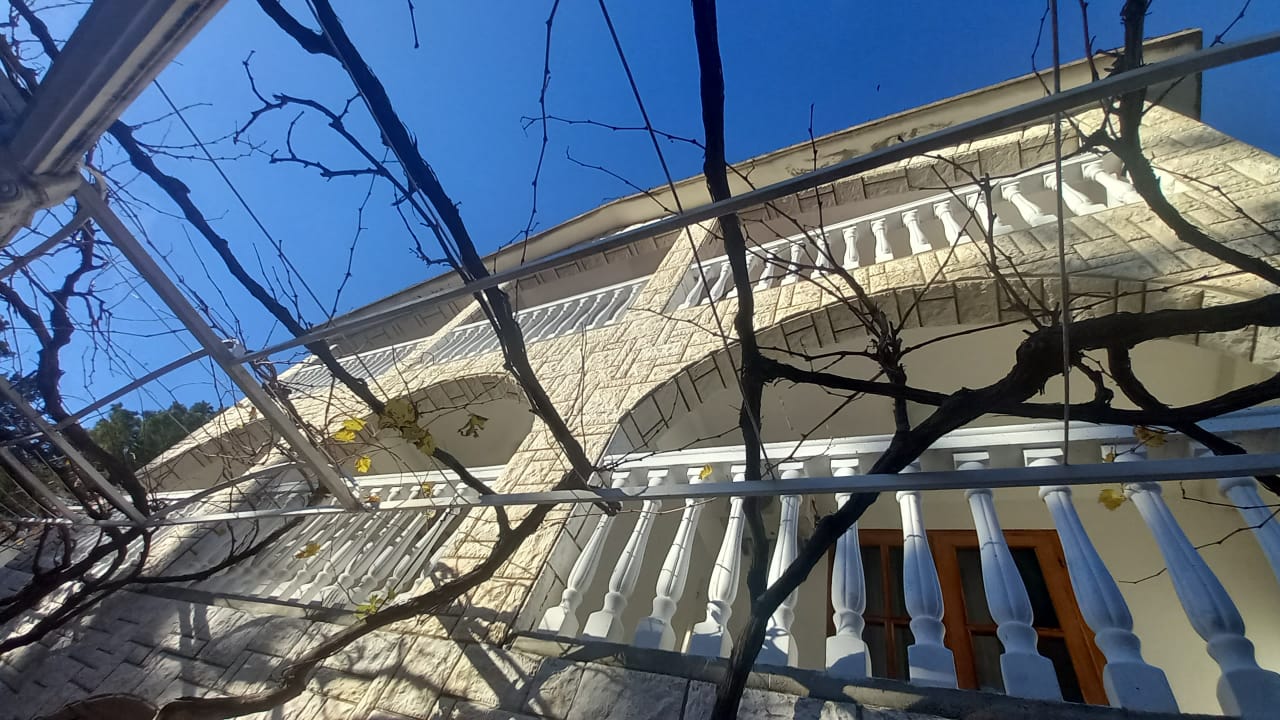 Sutomore  objekat sa restoranon  600m od mora 2