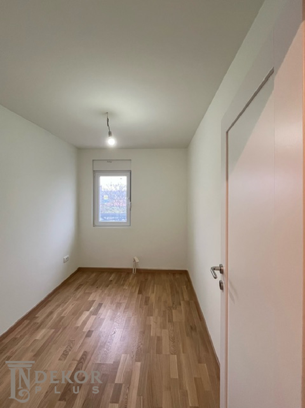 Trosoban stan na prodaju  Dvadestdevetog novembra 4  100 100e   77m² 10