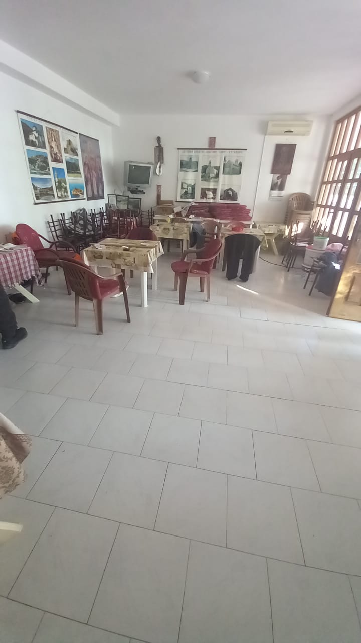 Sutomore  objekat sa restoranon  600m od mora 4