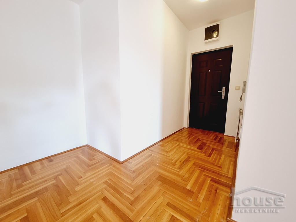 Stan,NOVI SAD,BULEVAR 44m2,113300€ , ID: 1059932 9