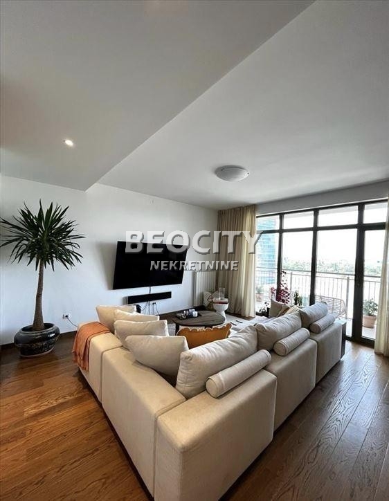 četvorosoban stan, 120 m2, Centar, Arcadia ID: 104766 2