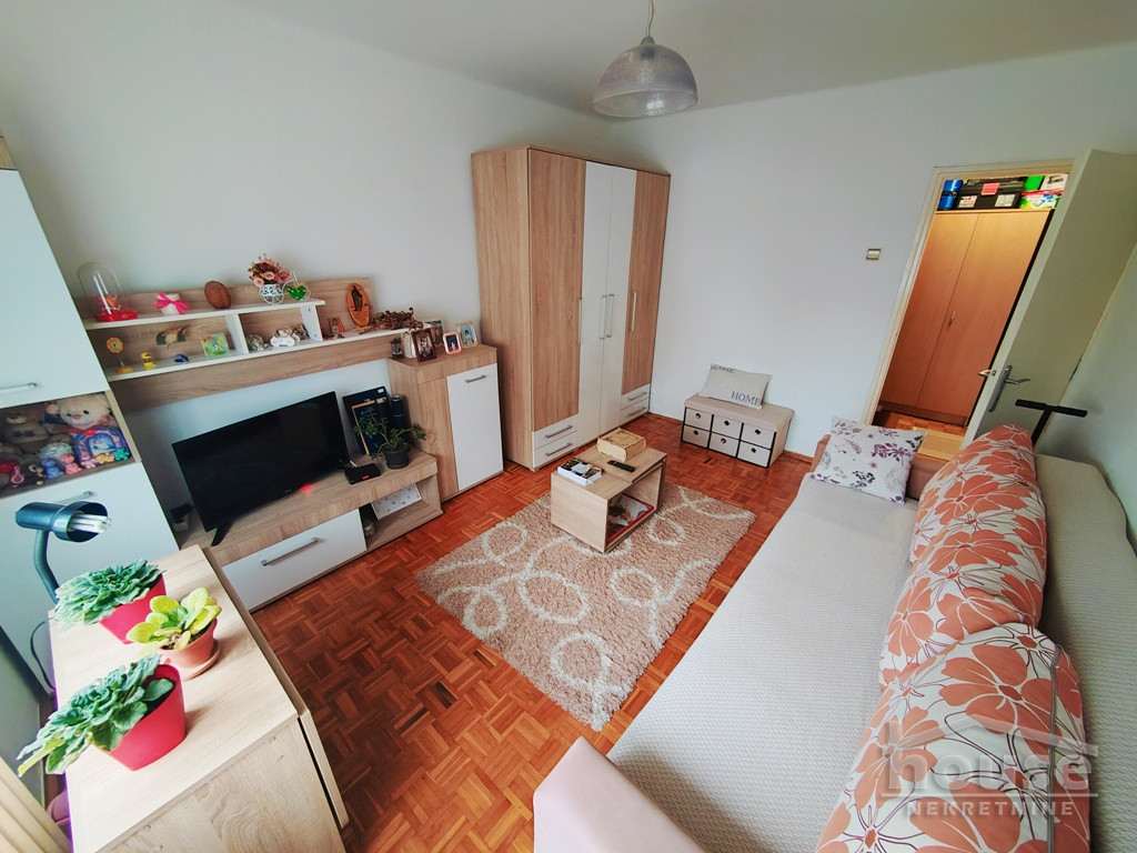 Stan,NOVI SAD,DETELINARA 53m2,113300€ , ID: 1060406 16