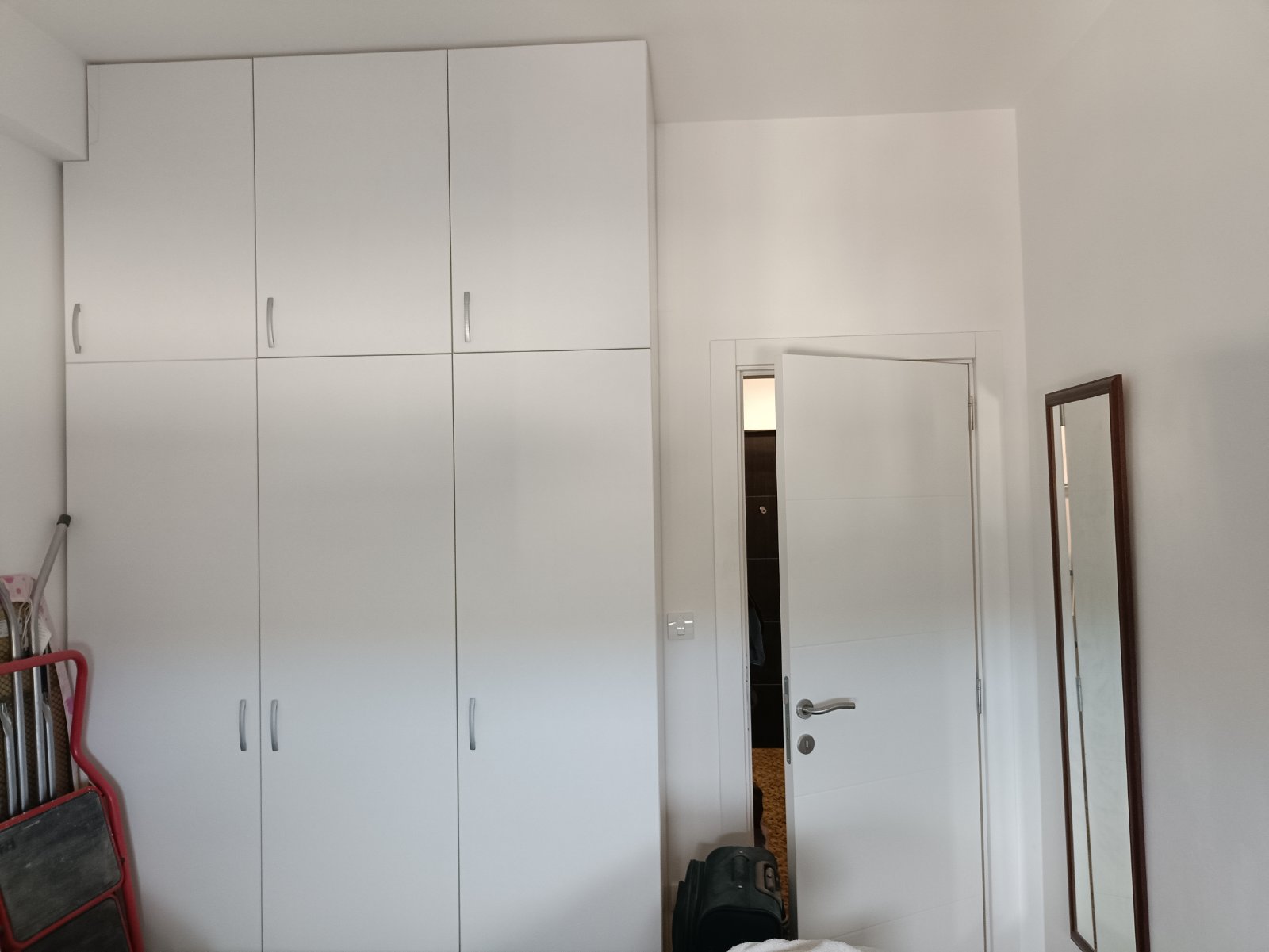 Prodaje se stan u glavnoj ulici u Mladenovcu 3