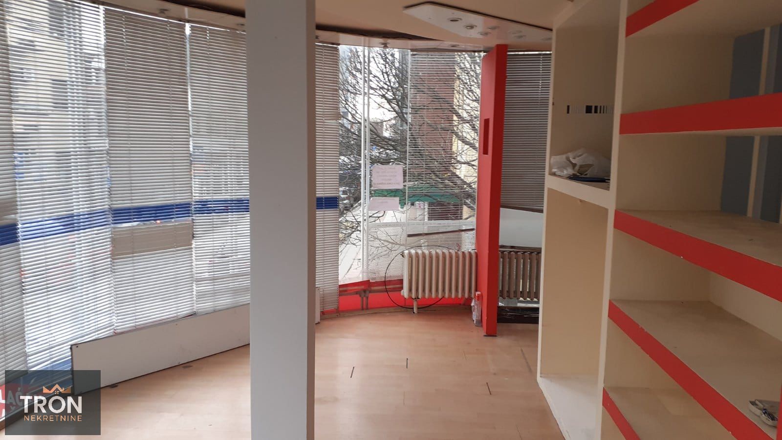 Lokal na dobroj lokaciji 25m2 3