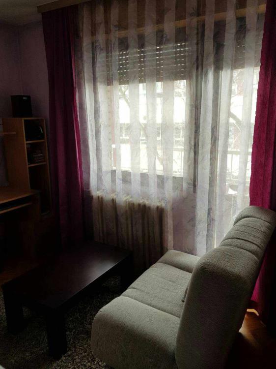 Na prodaju stan u Ćupriji u zgradi sa liftom 3