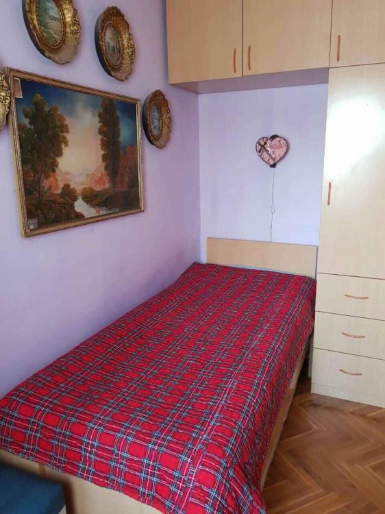 Na prodaju stan u Ćupriji u zgradi sa liftom 8